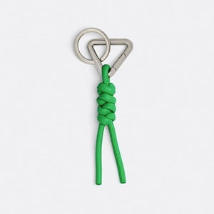 보테가베네타 트라이앵글 키링 패러킷 그린 651052