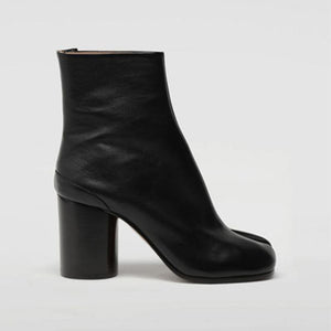 메종마르지엘라 타비 앵클 부츠 블랙 (차정원 착용)