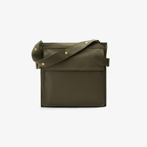 버버리 미디엄 트렌치 토트백 올리브 (공효진 착용)