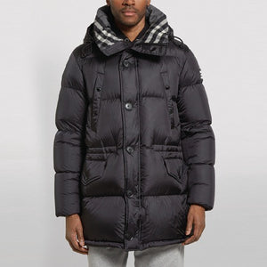 버버리 로고 디테일 후드 패딩 코트 블랙 - 업그레이드 버전 -