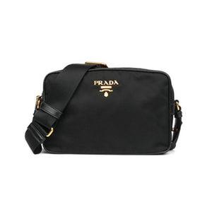 프라다 포코노 카메라백