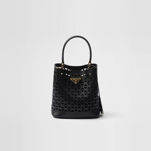 프라다 파니에 컷아웃 모티브 가죽 미니백 블랙 1BA217