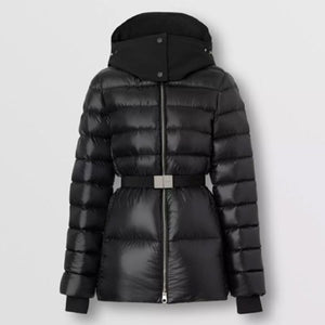 버버리 컨트라스트 후드 나일론 벨트 퍼퍼 재킷 쇼트 (설인아 착용)