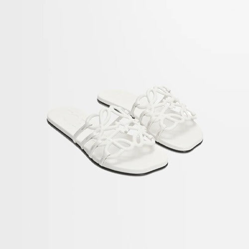 로에베 페탈 아나그램 슬라이드 화이트