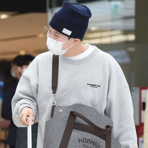 [국내배송/당일출고] 피어오브갓 X 제냐 로고 프린트 맨투맨 (차은우,피오,이던,화사,이승기 등 착용) - 재입고 -