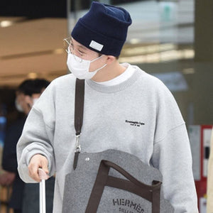 [국내배송/당일출고] 피어오브갓 X 제냐 로고 프린트 맨투맨 (차은우,피오,이던,화사,이승기 등 착용) - 재입고 -