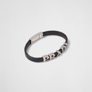 프라다 사피아노 가죽 팔찌 블랙