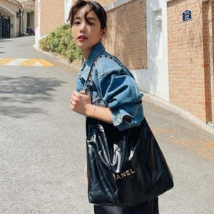 샤넬 22 핸드백 블랙/금장 S,M,L (제니, 김고은, 기은세 등 착용)