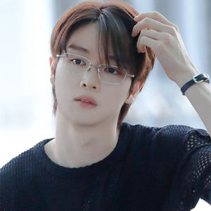 [국내배송] 젠틀몬스터 아토믹 안경 실버 (권은비,태연,앤톤,쇼타로,성찬 착용)