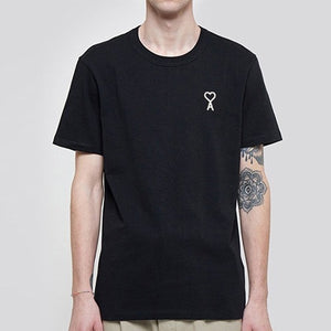 [국내배송/당일출고] 아미 체인 스티치 하트 로고 반팔티 블랙 (장동건 착용)