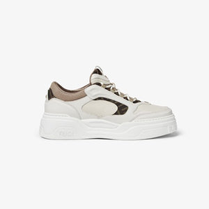 펜디 포스 스니커즈 화이트 (스트레이키즈 방찬 착용)