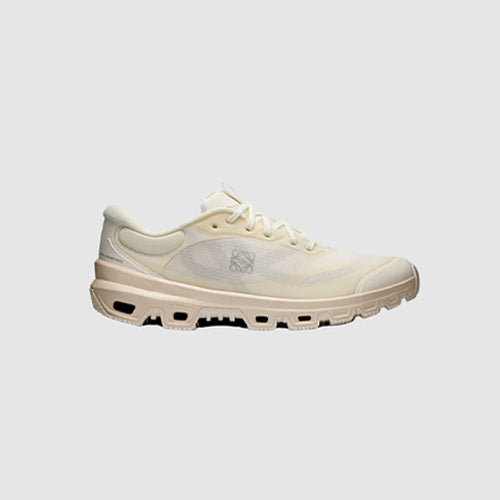 로에베 X 온 러닝 클라우드벤처2 스니커즈 에그쉘