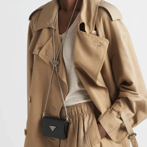 프라다 숄더 스트랩 사피아노 가죽 카드 지갑 블랙 1MR034