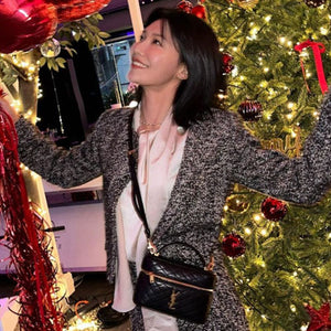 세인트로랑 램스킨 가비 배니티백 블랙 (김도연,수영 착용)