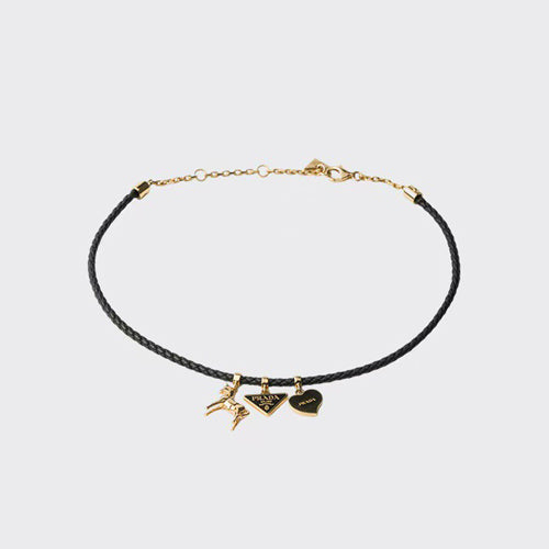 프라다 브레이디드 나파 가죽 참 목걸이