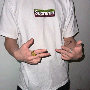 [국내배송] 슈프림 파이어 릴리프 박스 로고 반팔티 화이트