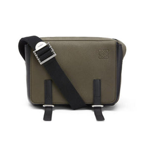 로에베 밀리터리 메신저백 XS 카키