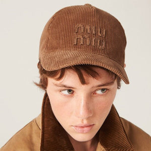 [국내배송] 미우미우 코듀로이 로고 볼캡 2color