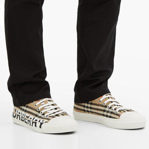 버버리 로고 프린트 빈티지 체크 코튼 스니커즈