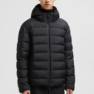 몽클레어 젤루즈 쇼트 다운 재킷 블랙