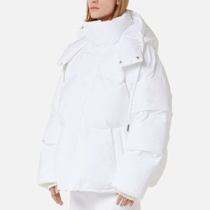 아미 드 꾀흐 패치 다운 패딩 자켓 화이트