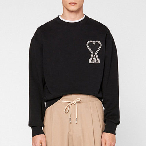 [국내배송] 아미 보플 빅하트 패치 맨투맨 2color (김지훈 착용)  - 재입고 -