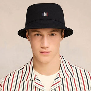 [국내배송] 아미 엠브로이드 로고 자수 버킷햇 블랙