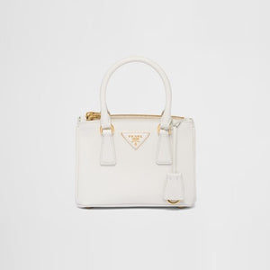 프라다 갤러리아 사파이노 가죽 미니백 화이트 1BA906 (카리나 착용)