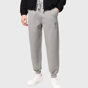 [국내배송] 아미 톤온톤 체인 스티치 하트로고 트랙 조거팬츠 2color