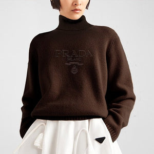 [국내배송] 프라다 엠브로이더 로고 터틀넥 여성용 스웨터 3color