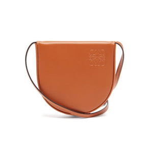 로에베 힐백 탠