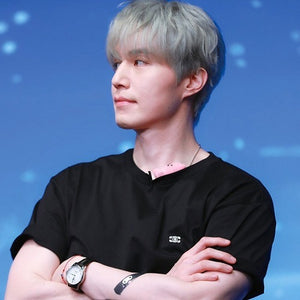 [국내배송/당일출고] 셀린느 트리오페 스몰 로고 반팔티 블랙 (뷔,이동욱 착용)