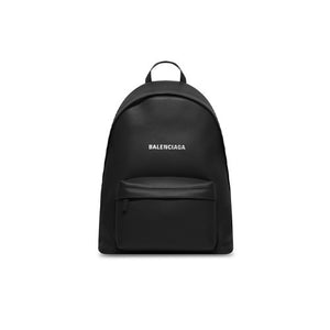 발렌시아가 카프스킨 에브리데이 백팩 블랙 (김채원 착용)