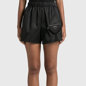 [국내배송] 프라다 리나일론 포켓 쇼츠 블랙